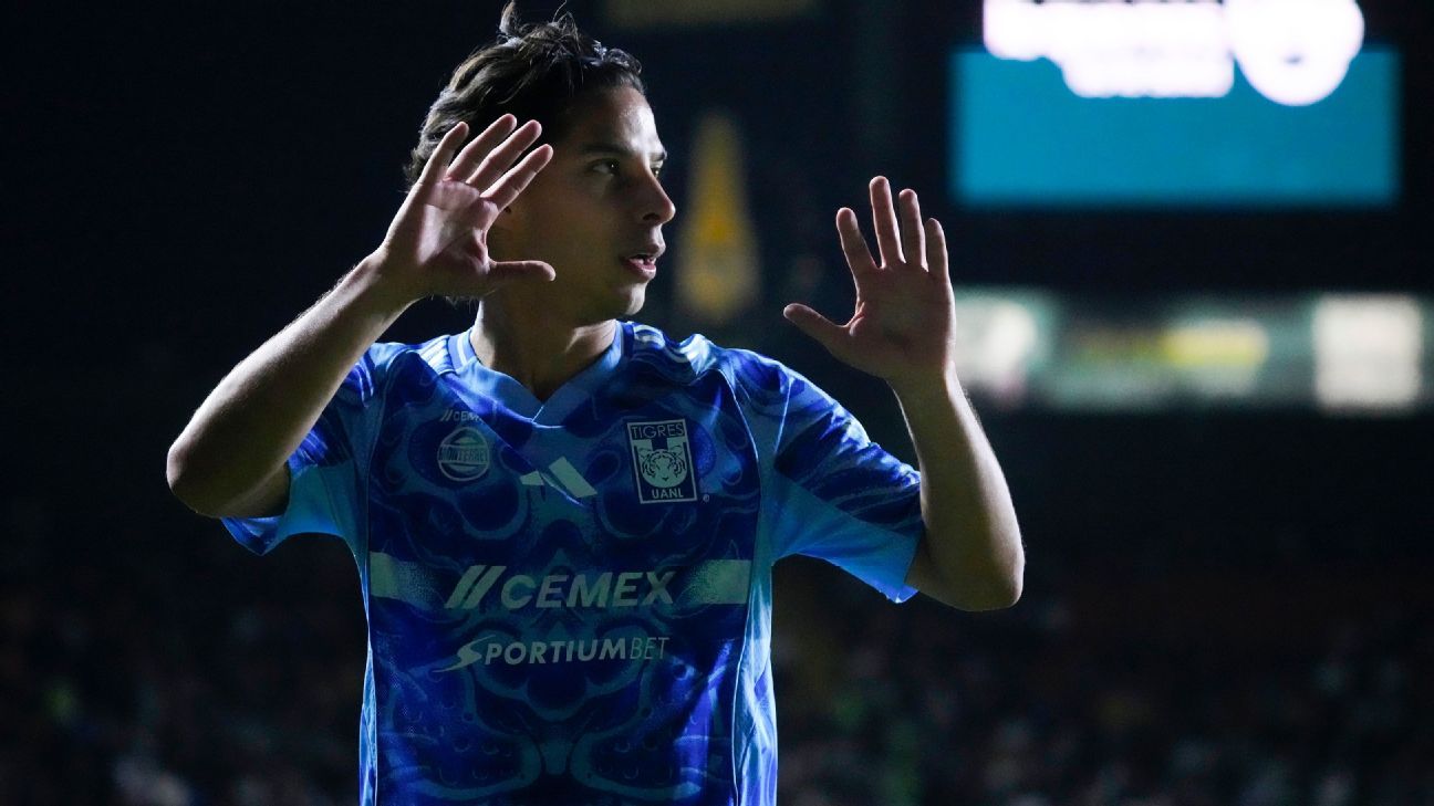 Diego Lainez renueva contrato con Tigres