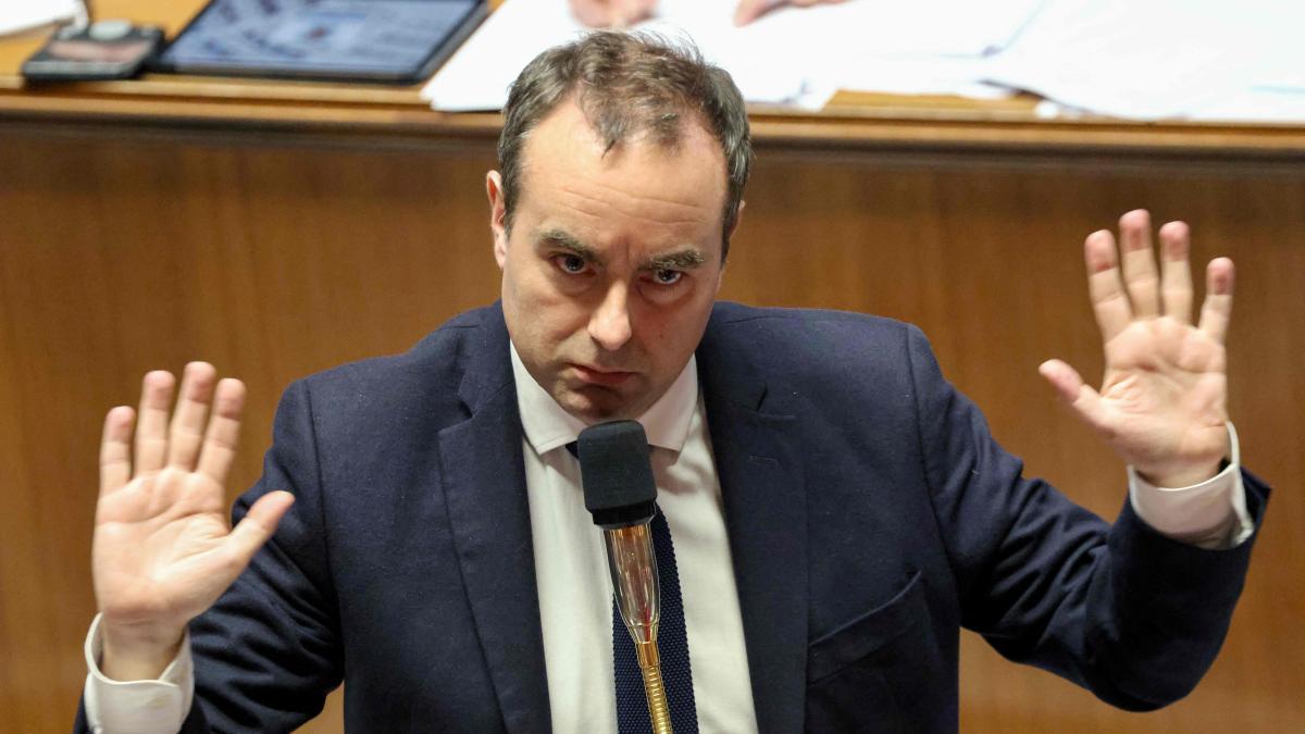 El primer ministro francés anuncia una remodelación gubernamental antes del 22 de febrero
