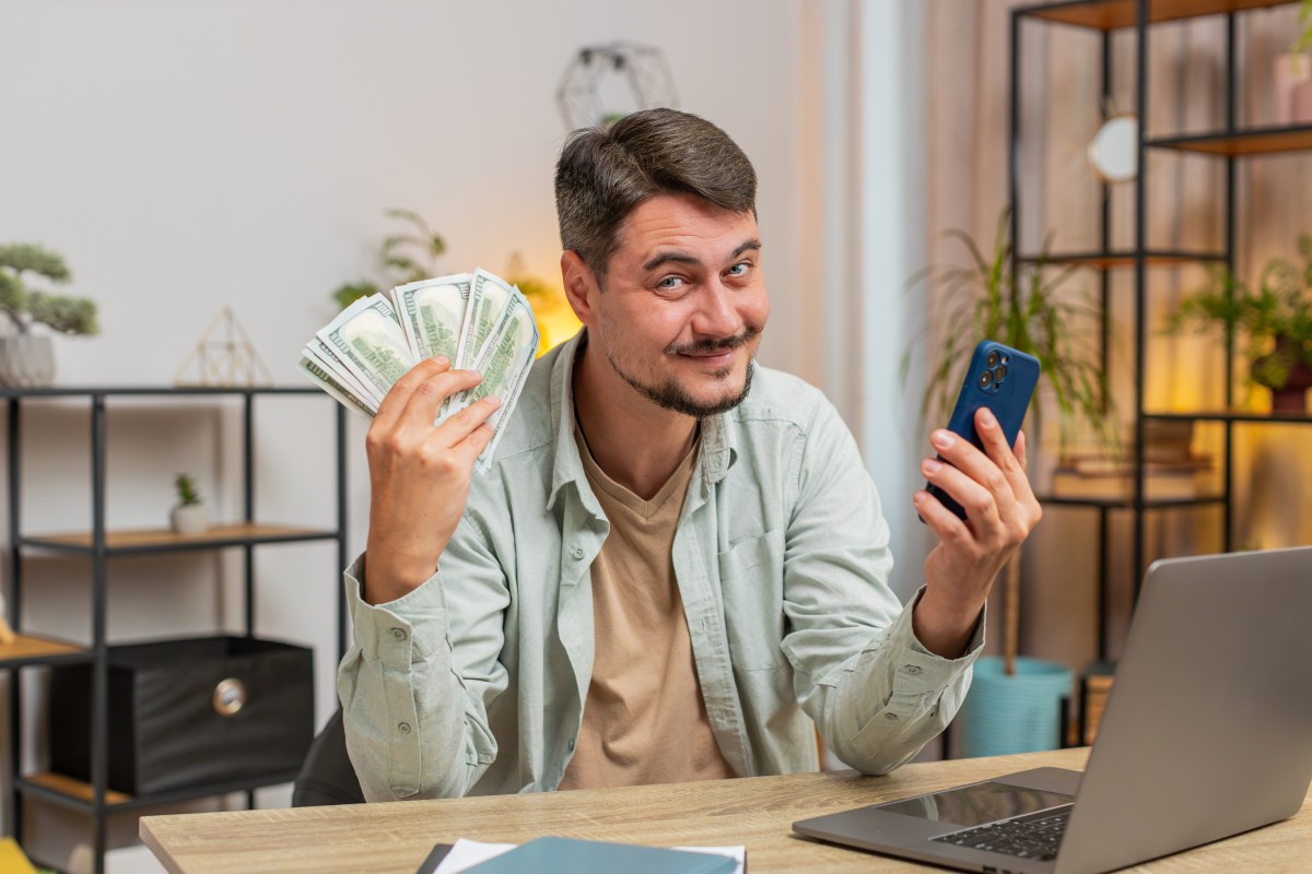 3 cosas que deberías hacer con tu reembolso de impuestos