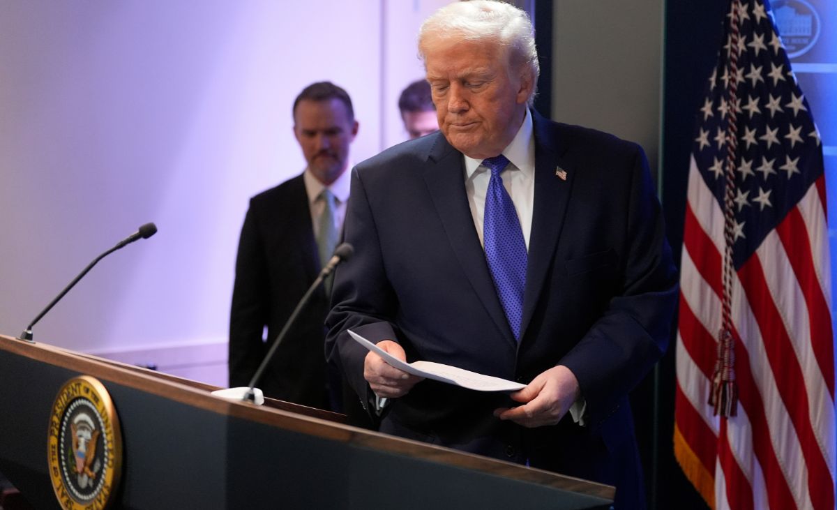 Trump se siente “avergonzado” tras fallo de Corte Suprema sobre aranceles