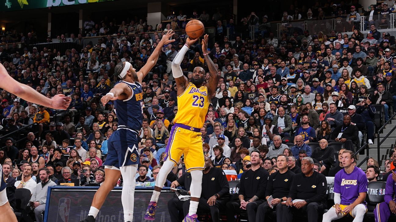 LeBron James supera a Kareem Abdul-Jabbar como el jugador con más tiros de campo en la historia de la NBA
