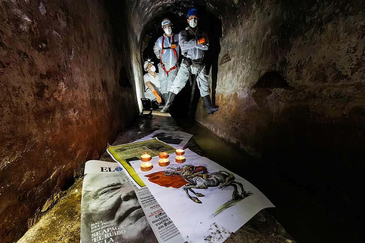 Los poceros despiden (con seis velas a punto de apagarse) a Raúl del Pozo