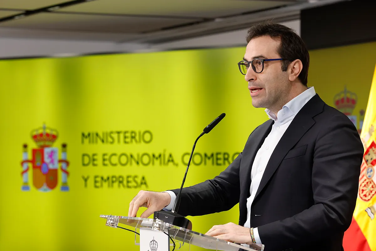 El Gobierno aprobará en un Consejo de Ministros extraordinario el viernes medidas para contener el alza de precios por la guerra en Oriente Próximo