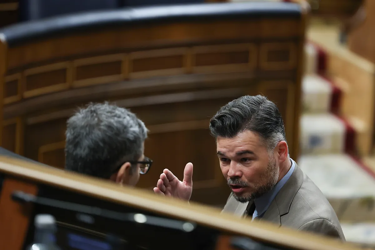 Rufián apela a la "responsabilidad" de ERC para integrarse en un frente de izquierdas español porque "son un desastre"