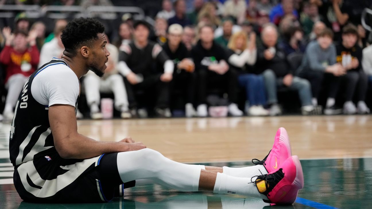 Fuentes: Giannis, baja al menos una semana por una lesión de rodilla