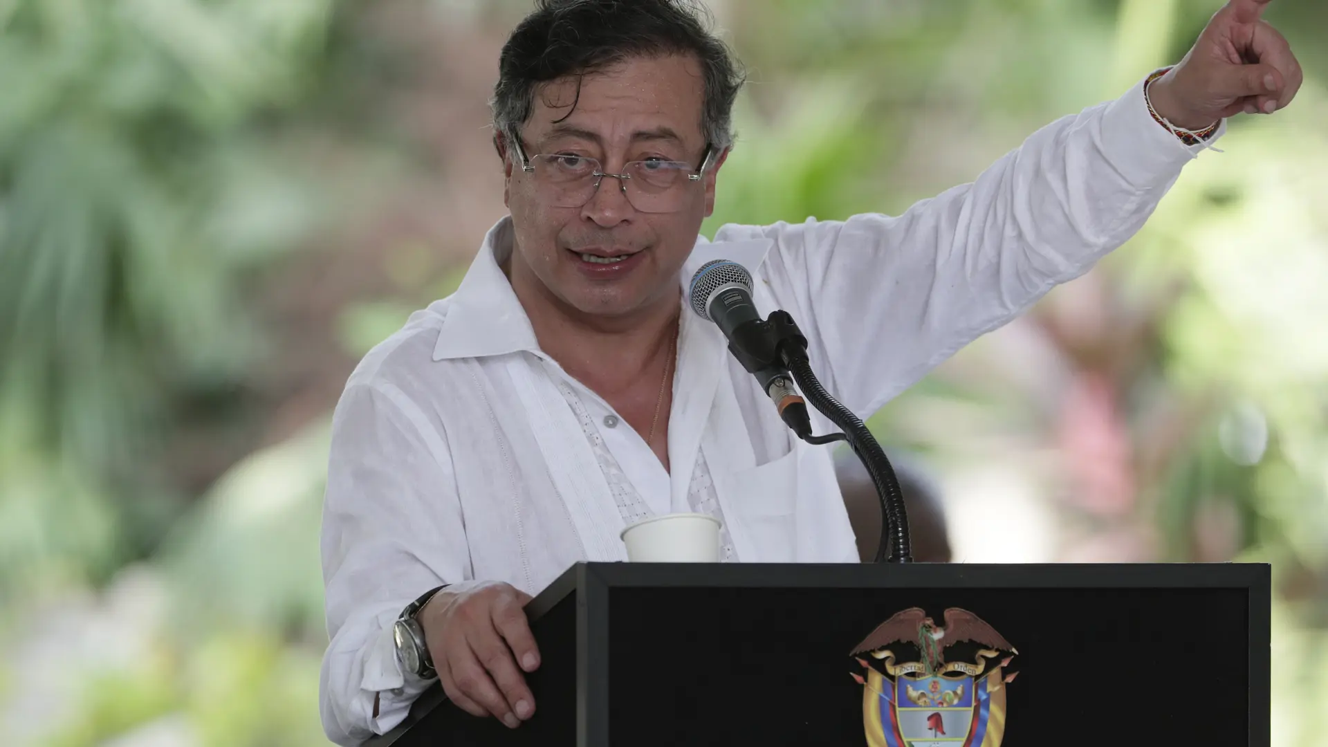 Petro denuncia ataques contra Colombia desde Ecuador y agita la crisis regional