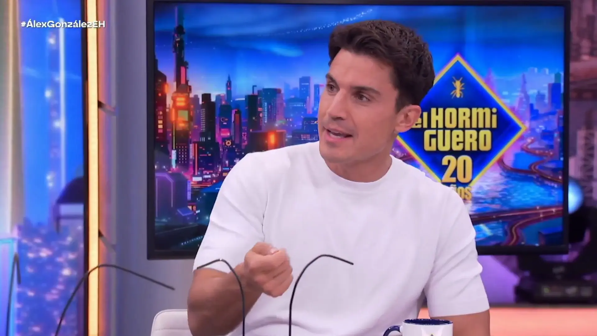 «Sabe absolutamente todo de mí»