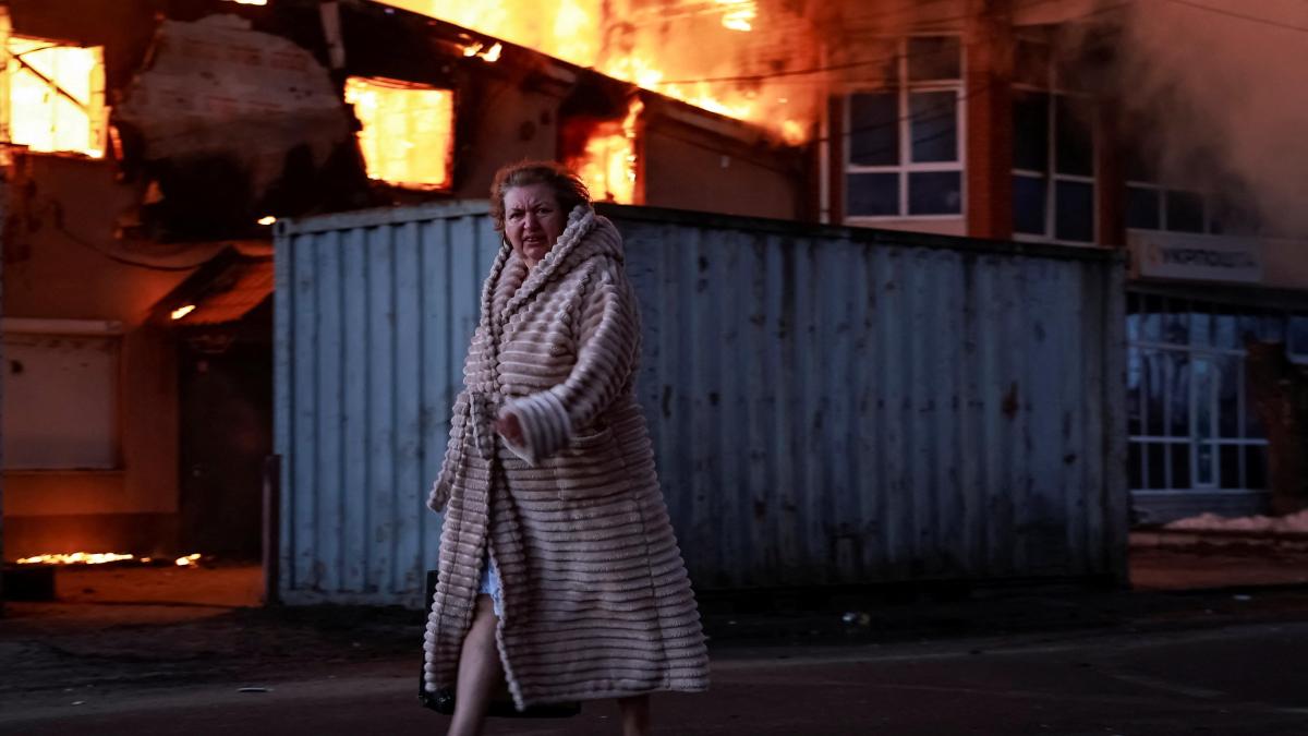 Al menos cuatro muertos en otro ataque ruso masivo contra la región de Kyiv durante la noche