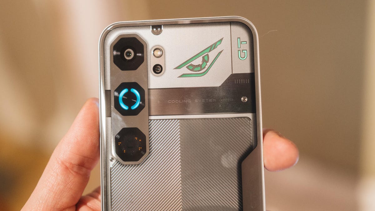 These Phones Have Gamer-Chic Looks, Touch Triggers and Cost Less Than the iPhone 17E